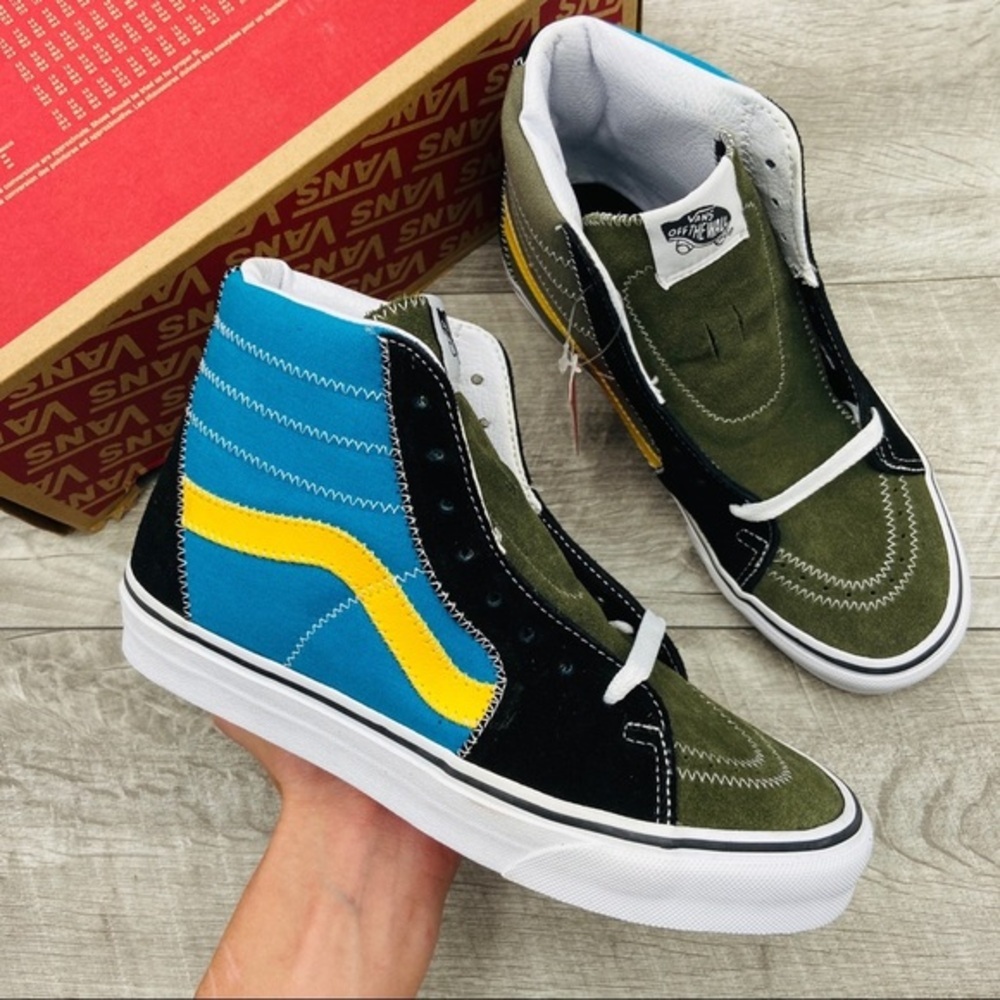 NWT Vans Sk8-Hi Zig Zag